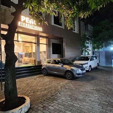 Hotel Peace International Bombay Esterno foto
