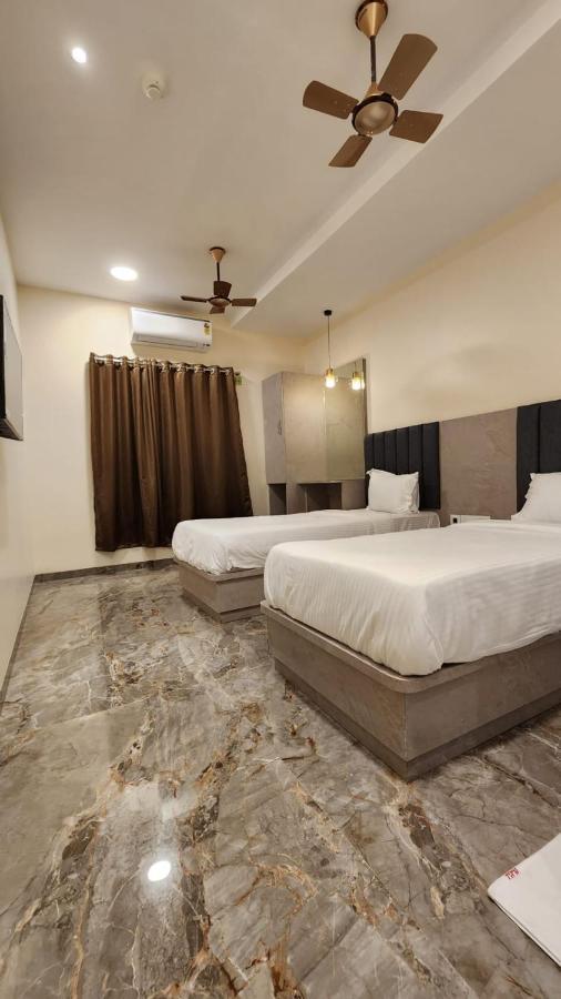 Hotel Peace International Bombay Esterno foto